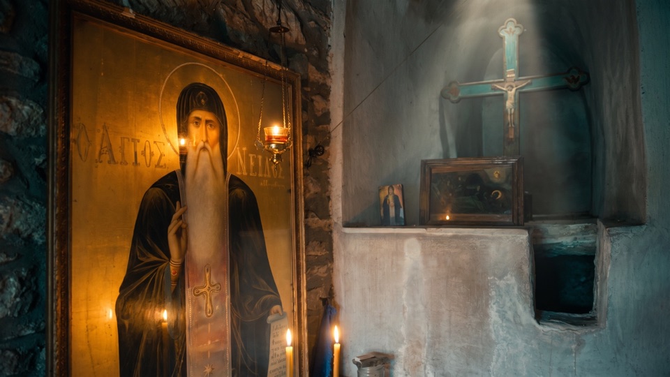 Η σπηλιά του Αγίου Νείλου
